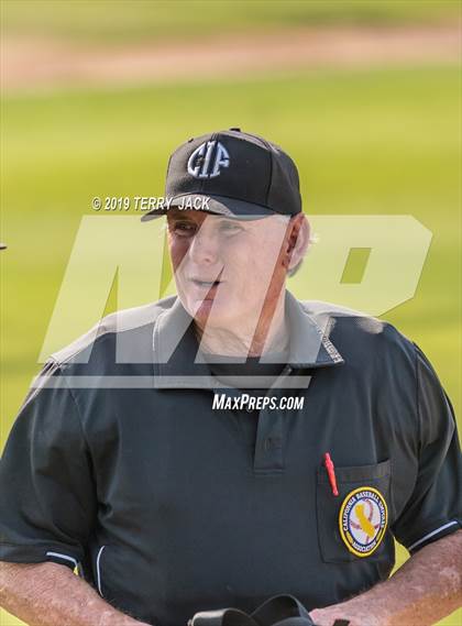 Thumbnail 2 in Huntington Beach vs. Harvard-Westlake (CIF SS D1 Semifinal) photogallery.