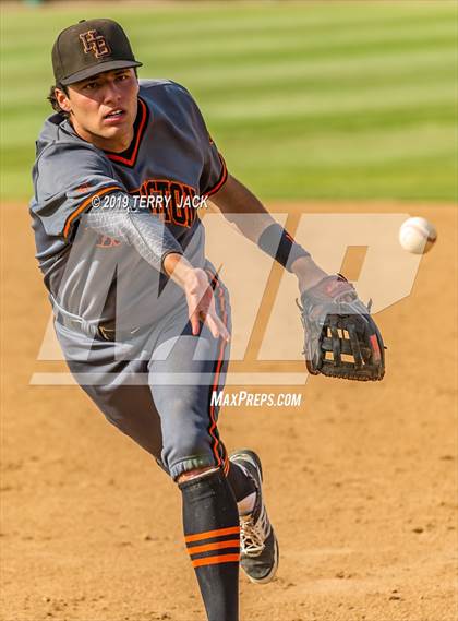 Thumbnail 3 in Huntington Beach vs. Harvard-Westlake (CIF SS D1 Semifinal) photogallery.