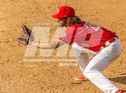 Thumbnail 3 in Huntington Beach vs. Harvard-Westlake (CIF SS D1 Semifinal) photogallery.