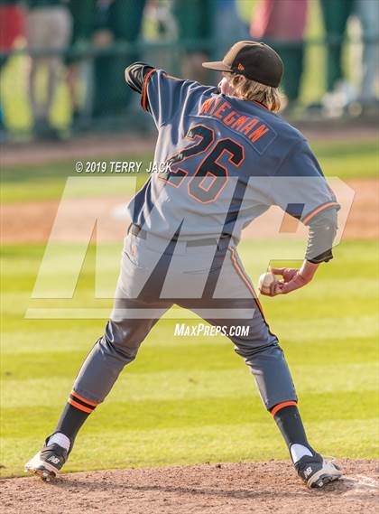 Thumbnail 2 in Huntington Beach vs. Harvard-Westlake (CIF SS D1 Semifinal) photogallery.
