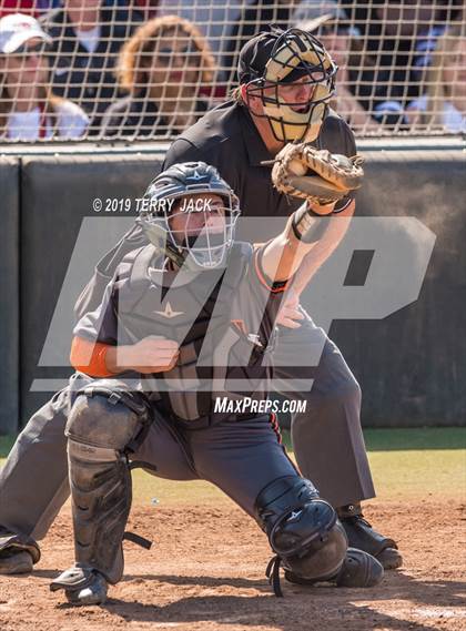 Thumbnail 1 in Huntington Beach vs. Harvard-Westlake (CIF SS D1 Semifinal) photogallery.