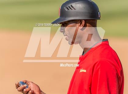 Thumbnail 2 in Huntington Beach vs. Harvard-Westlake (CIF SS D1 Semifinal) photogallery.