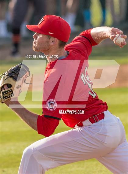 Thumbnail 3 in Huntington Beach vs. Harvard-Westlake (CIF SS D1 Semifinal) photogallery.
