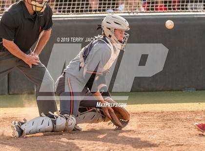 Thumbnail 2 in Huntington Beach vs. Harvard-Westlake (CIF SS D1 Semifinal) photogallery.