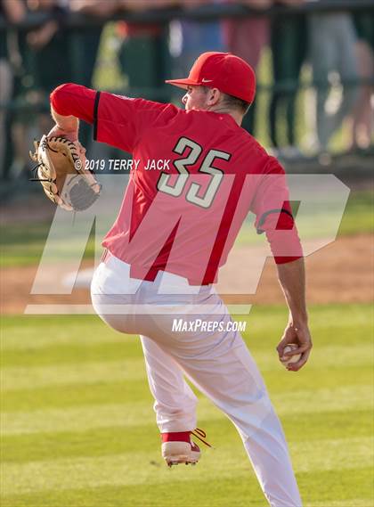 Thumbnail 2 in Huntington Beach vs. Harvard-Westlake (CIF SS D1 Semifinal) photogallery.