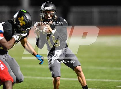 Thumbnail 1 in Cedar Hill (Red) vs Mansfield (Gold) photogallery.