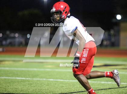 Thumbnail 2 in Cedar Hill (Red) vs Mansfield (Gold) photogallery.