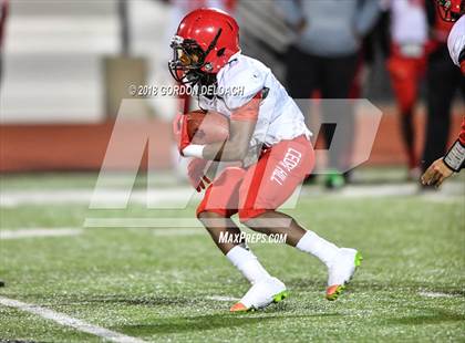 Thumbnail 1 in Cedar Hill (Red) vs Mansfield (Gold) photogallery.