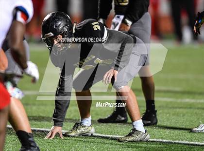Thumbnail 3 in Cedar Hill (Red) vs Mansfield (Gold) photogallery.