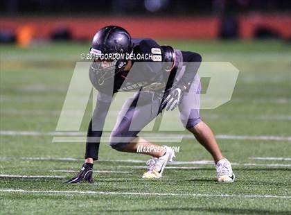 Thumbnail 3 in Cedar Hill (Red) vs Mansfield (Gold) photogallery.