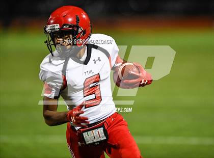 Thumbnail 2 in JV: Cedar Hill (Red) vs Mansfield (Gold) photogallery.