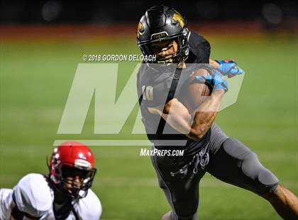 Thumbnail 1 in Cedar Hill (Red) vs Mansfield (Gold) photogallery.