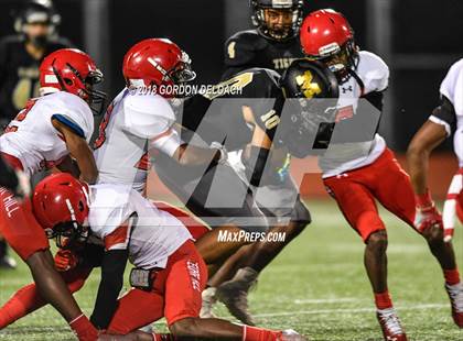 Thumbnail 1 in JV: Cedar Hill (Red) vs Mansfield (Gold) photogallery.