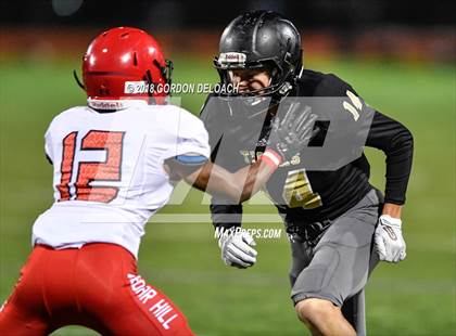 Thumbnail 2 in JV: Cedar Hill (Red) vs Mansfield (Gold) photogallery.