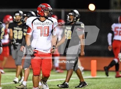 Thumbnail 2 in Cedar Hill (Red) vs Mansfield (Gold) photogallery.
