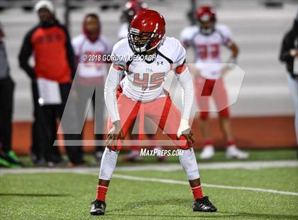 Thumbnail 2 in JV: Cedar Hill (Red) vs Mansfield (Gold) photogallery.