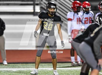 Thumbnail 2 in Cedar Hill (Red) vs Mansfield (Gold) photogallery.