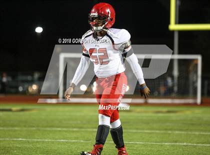 Thumbnail 2 in Cedar Hill (Red) vs Mansfield (Gold) photogallery.