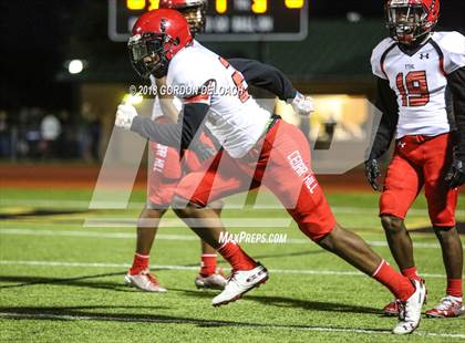 Thumbnail 2 in Cedar Hill (Red) vs Mansfield (Gold) photogallery.