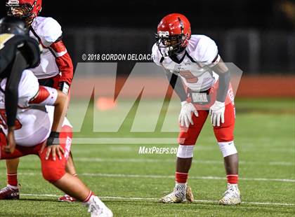 Thumbnail 2 in Cedar Hill (Red) vs Mansfield (Gold) photogallery.