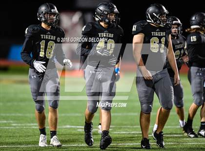 Thumbnail 1 in Cedar Hill (Red) vs Mansfield (Gold) photogallery.
