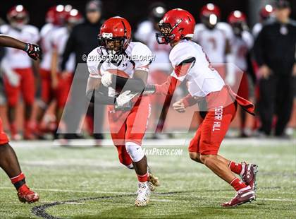 Thumbnail 2 in JV: Cedar Hill (Red) vs Mansfield (Gold) photogallery.