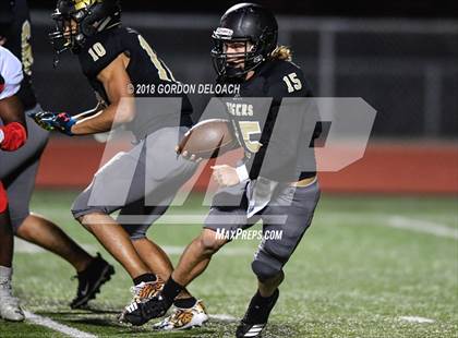 Thumbnail 2 in Cedar Hill (Red) vs Mansfield (Gold) photogallery.