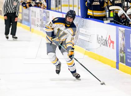 Thumbnail 1 in West Genesee at Victor photogallery.