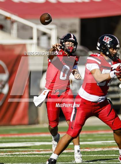 Thumbnail 3 in Orem vs West (UHSAA 5A Semifinal) photogallery.