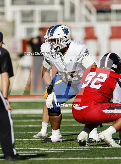 Thumbnail 3 in Orem vs West (UHSAA 5A Semifinal) photogallery.