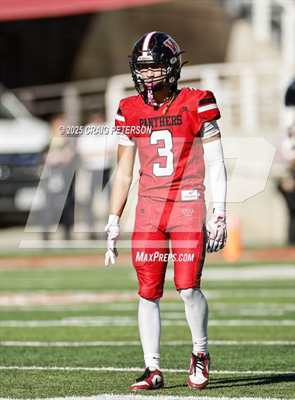 Thumbnail 3 in Orem vs West (UHSAA 5A Semifinal) photogallery.