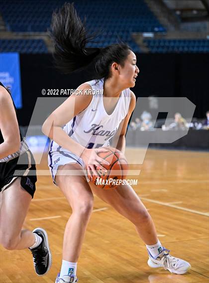 Thumbnail 3 in Lake Washington vs. Hermiston (WIAA 3A Round 2 State Playoff)  photogallery.