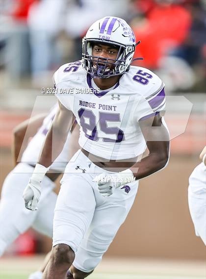Thumbnail 3 in Ridge Point @ North Shore (UIL 6A Division 1 Quarterfinal) photogallery.