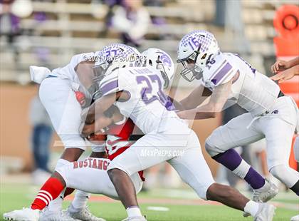 Thumbnail 2 in Ridge Point @ North Shore (UIL 6A Division 1 Quarterfinal) photogallery.