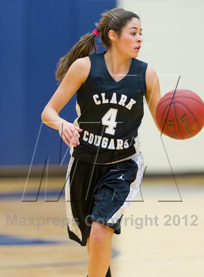 Thumbnail 2 in Clark @ Taft photogallery.