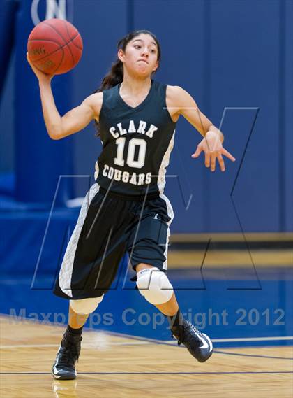 Thumbnail 3 in Clark @ Taft photogallery.