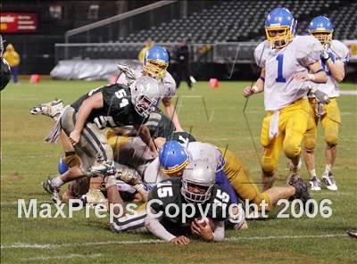 Thumbnail 3 in De La Salle vs Foothill (NCS 4A Final) photogallery.