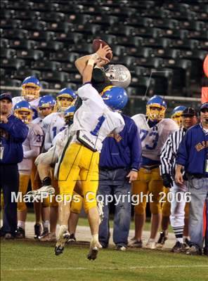 Thumbnail 3 in De La Salle vs Foothill (NCS 4A Final) photogallery.