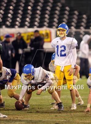 Thumbnail 3 in De La Salle vs Foothill (NCS 4A Final) photogallery.