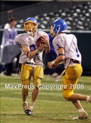 Thumbnail 1 in De La Salle vs Foothill (NCS 4A Final) photogallery.