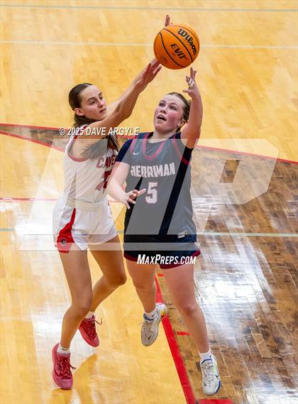Thumbnail 2 in Herriman @ American Fork (UHSAA 6A First Round) photogallery.