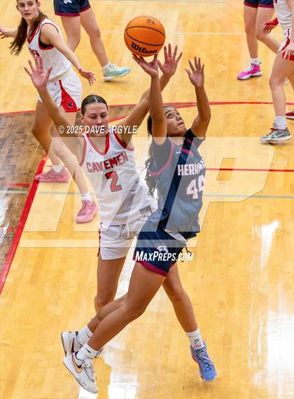 Thumbnail 2 in Herriman @ American Fork (UHSAA 6A First Round) photogallery.