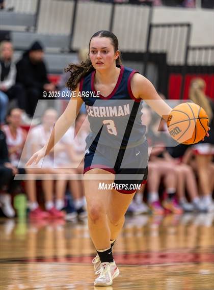 Thumbnail 1 in Herriman @ American Fork (UHSAA 6A First Round) photogallery.