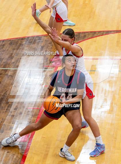 Thumbnail 1 in Herriman @ American Fork (UHSAA 6A First Round) photogallery.