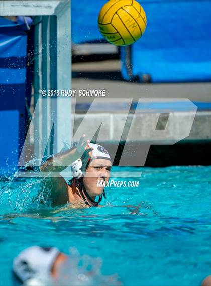 Thumbnail 2 in Helix vs La Costa Canyon photogallery.