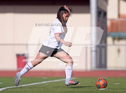 Thumbnail 2 in Aragon vs. Fremont photogallery.