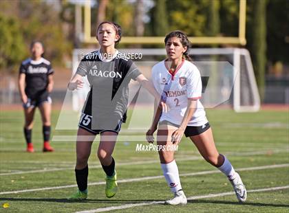 Thumbnail 2 in Aragon vs. Fremont photogallery.