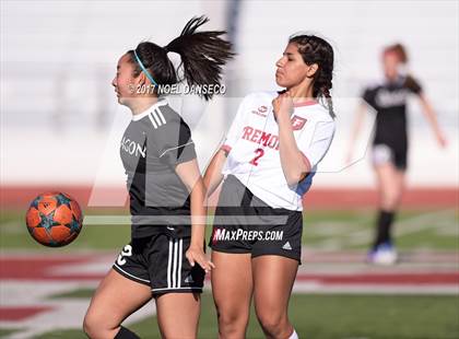 Thumbnail 3 in Aragon vs. Fremont photogallery.