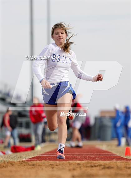 Thumbnail 1 in Brock Track Meet  photogallery.