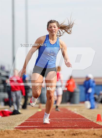 Thumbnail 1 in Brock Track Meet  photogallery.